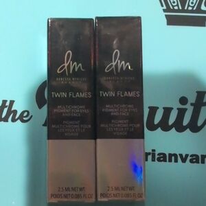 Danessa Myricks Twin Flames Multichrome Pigment